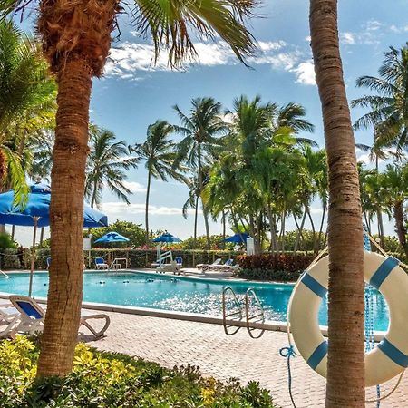 Radisson Resort Маями Бийч Екстериор снимка
