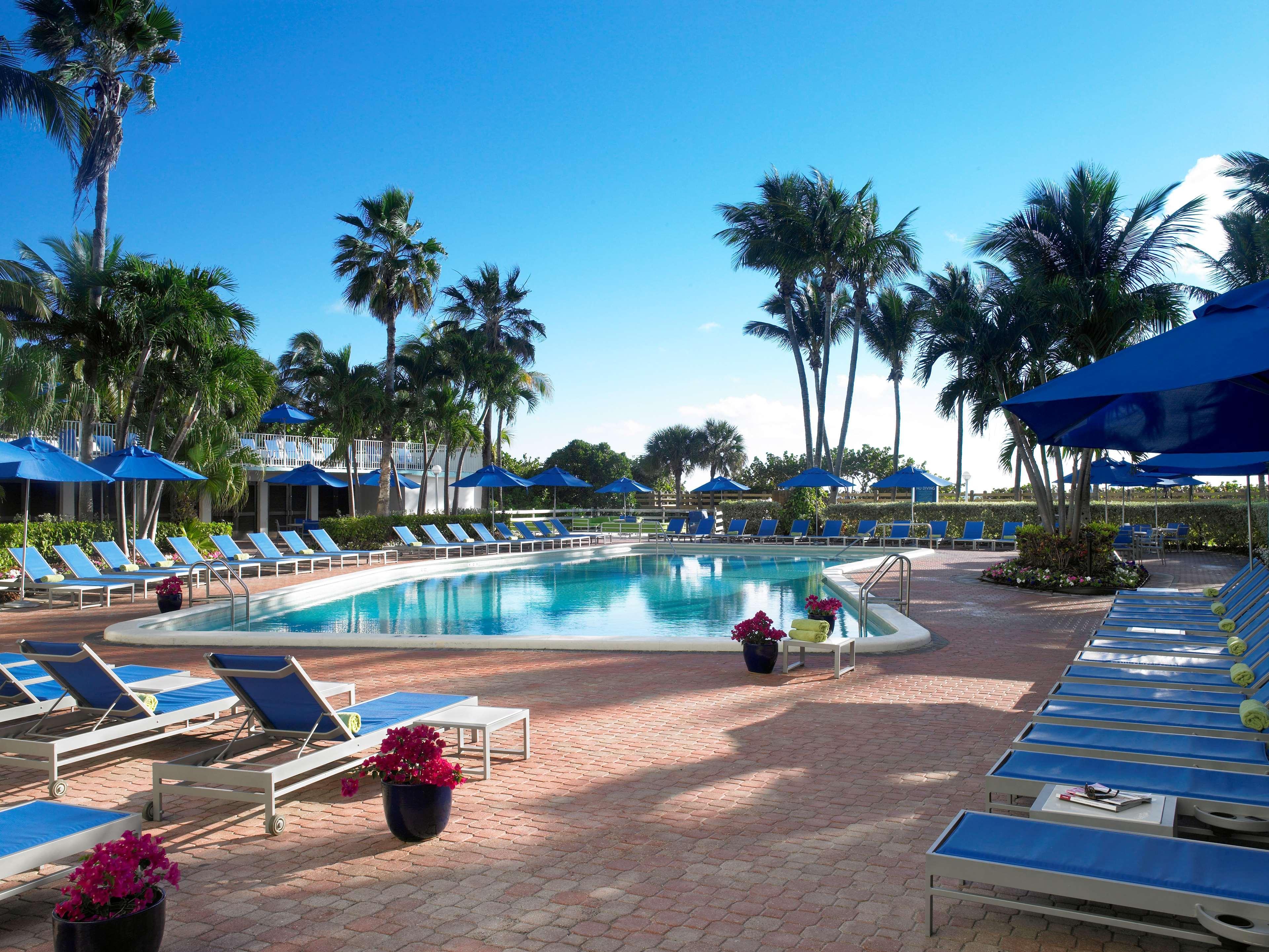 Radisson Resort Маями Бийч Екстериор снимка